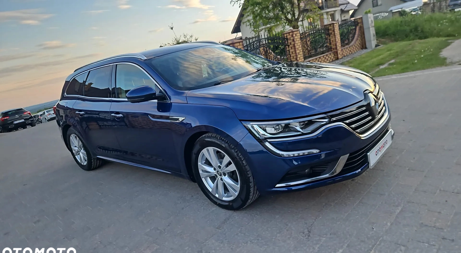 Renault Talisman cena 57900 przebieg: 102000, rok produkcji 2017 z Kłodawa małe 232